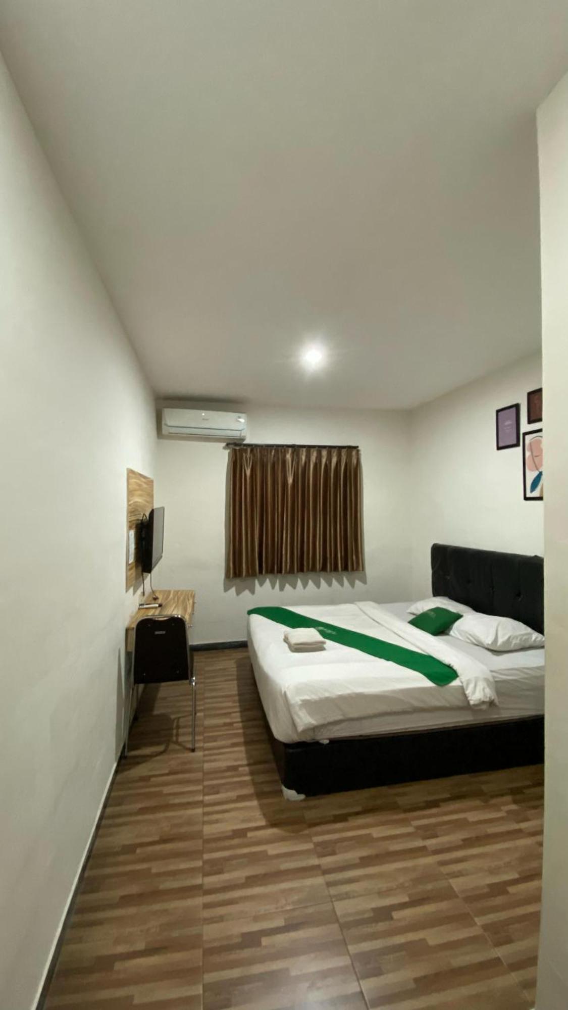 Bima Guest House Ngadipuro Экстерьер фото